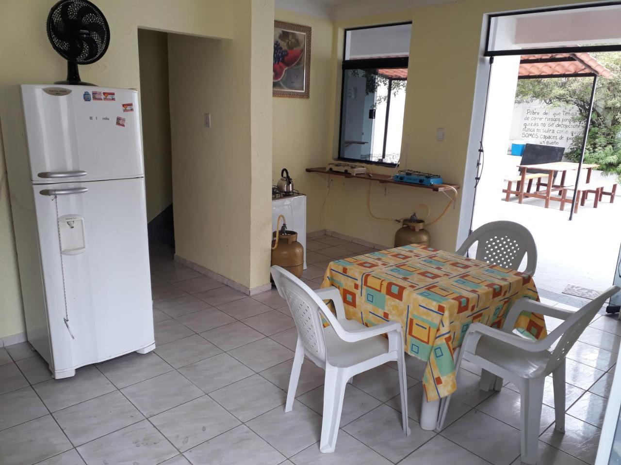 Hostel Quintal Da Sereia Σαλβαντόρ Εξωτερικό φωτογραφία